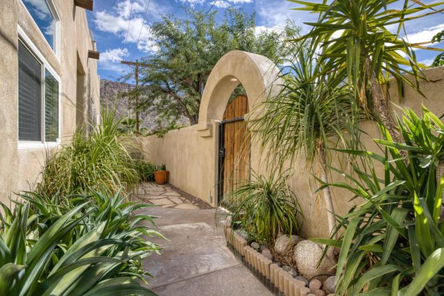 53740 Avenida Navarro, La Quinta, CA 92253