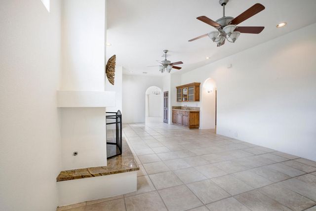 53740 Avenida Navarro, La Quinta, CA 92253
