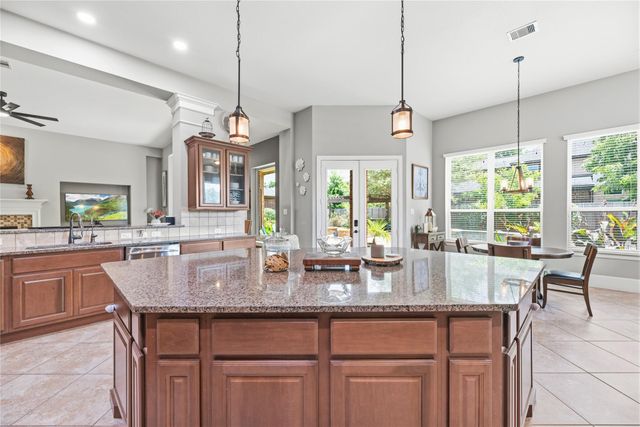 6115 Duke Trail Lane, Sugar Land, TX 77479