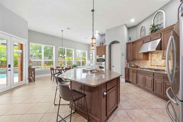 6115 Duke Trail Lane, Sugar Land, TX 77479