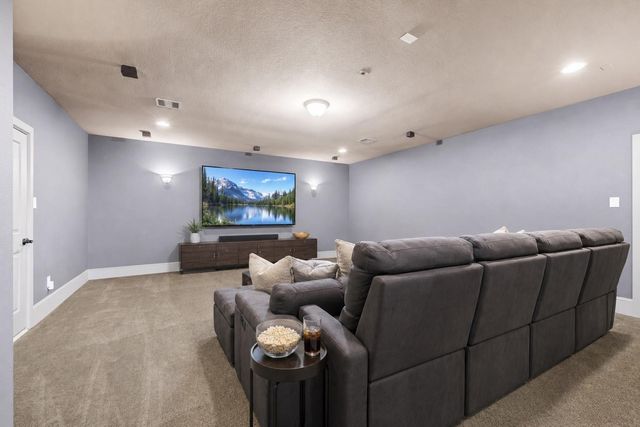 6115 Duke Trail Lane, Sugar Land, TX 77479