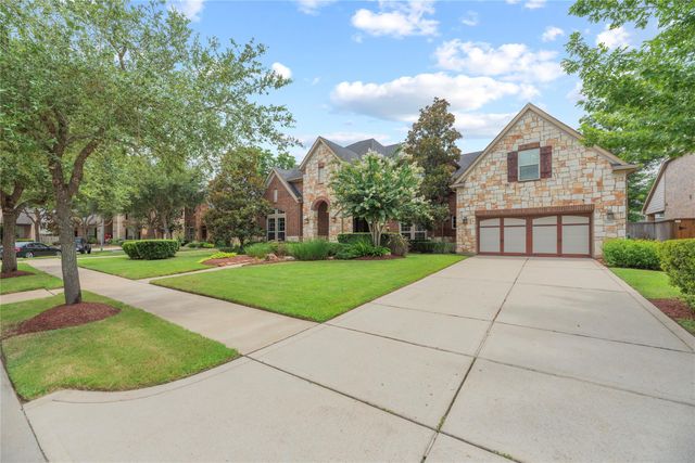 6115 Duke Trail Lane, Sugar Land, TX 77479
