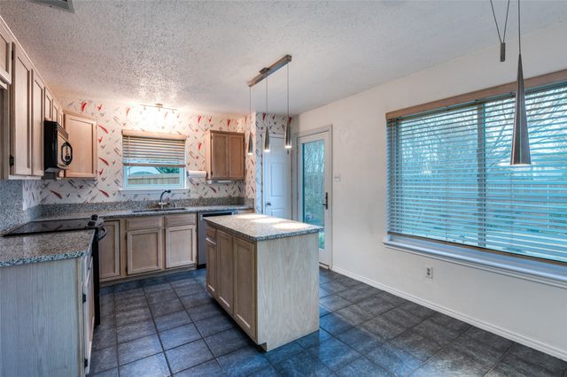 765 Eiffel Drive, Plano, TX 75023