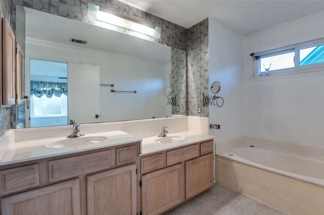 765 Eiffel Drive, Plano, TX 75023