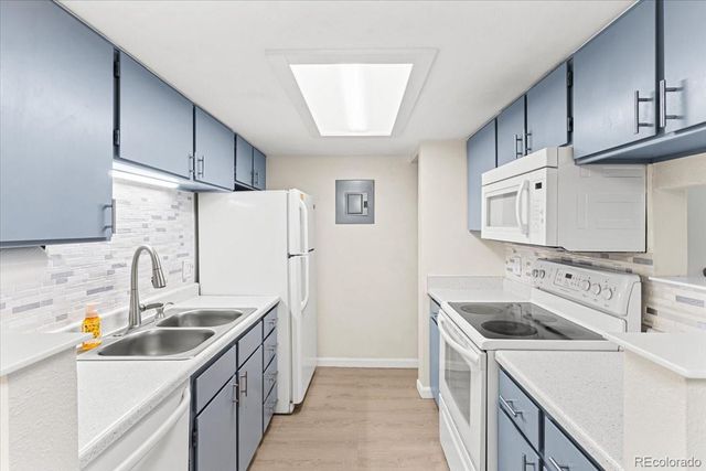 4400 S Quebec Street B105, Denver, CO 80237