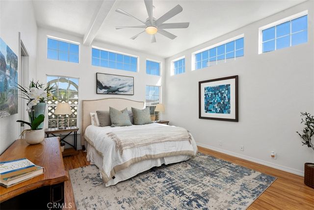 80 Huntington 402, Huntington Beach, CA 92648