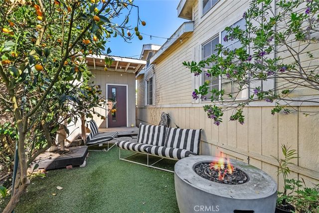 80 Huntington 402, Huntington Beach, CA 92648