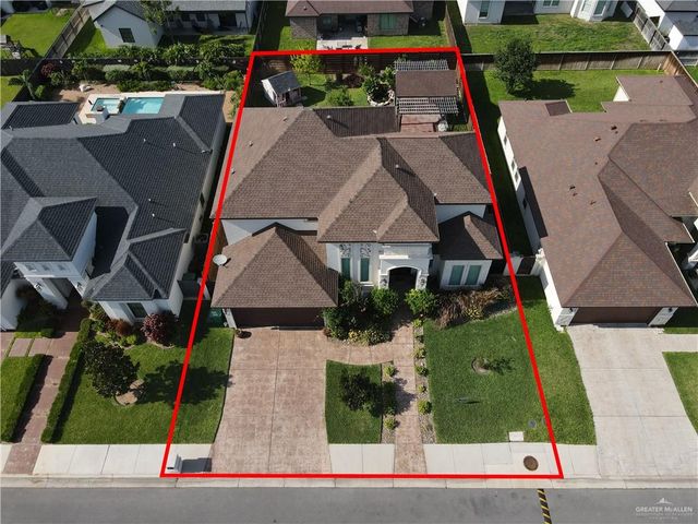 908 W Iroquois Avenue, Pharr, TX 78577