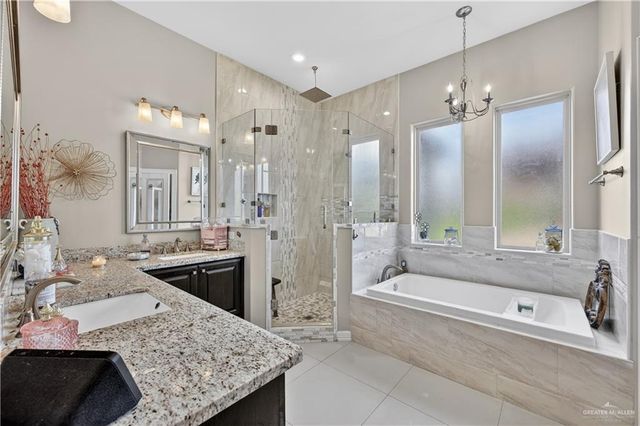908 W Iroquois Avenue, Pharr, TX 78577