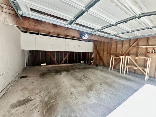 46 Meadowlark, Oak Park, CA 91377