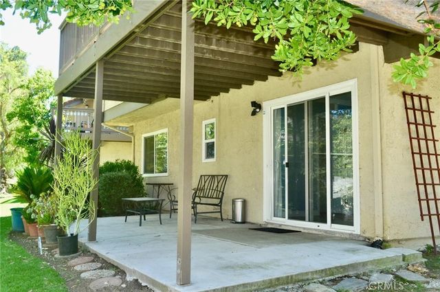 46 Meadowlark, Oak Park, CA 91377