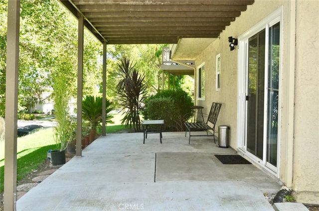 46 Meadowlark, Oak Park, CA 91377