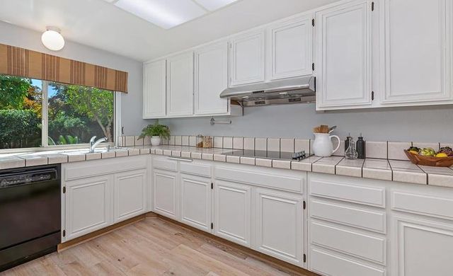 9 Bliss River Ct, Sacramento, CA 95831