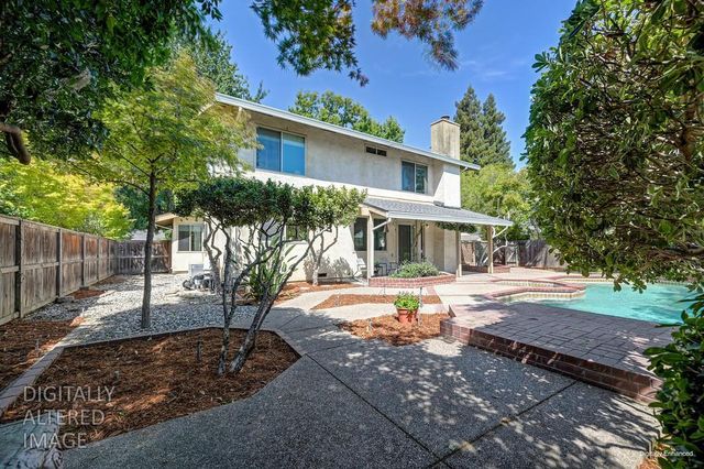 9 Bliss River Ct, Sacramento, CA 95831