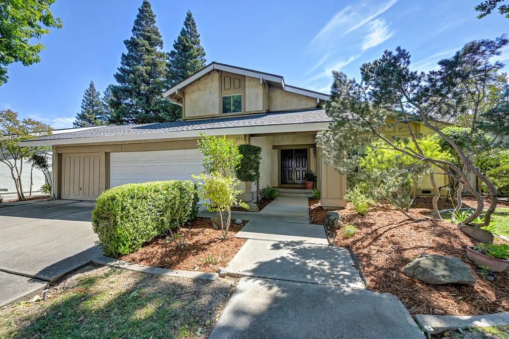 9 Bliss River Ct, Sacramento, CA 95831