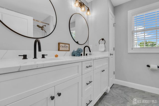 1431-2038 Greenwood Drive, Piscataway, NJ 08854