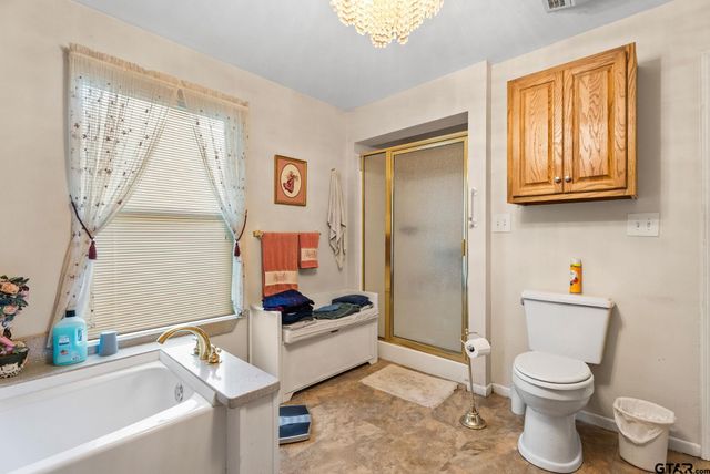 203 Pecan St, Rusk, TX 75785