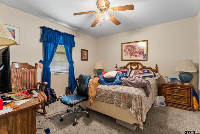 203 Pecan St, Rusk, TX 75785