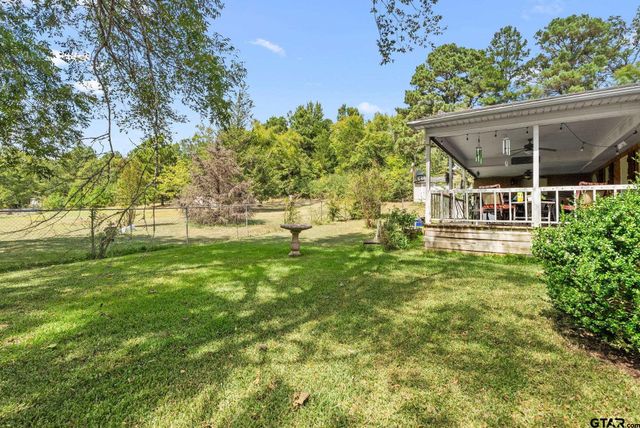 203 Pecan St, Rusk, TX 75785