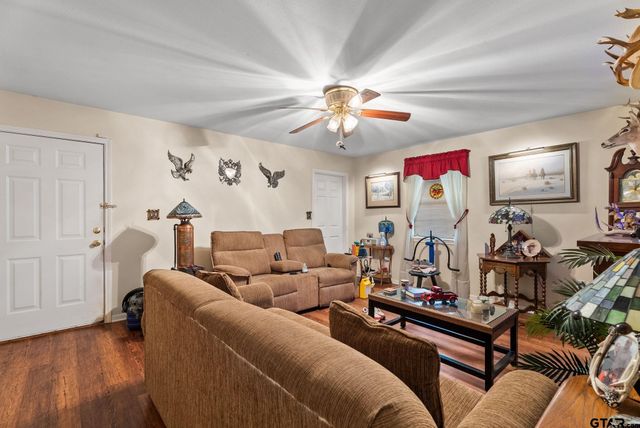 203 Pecan St, Rusk, TX 75785