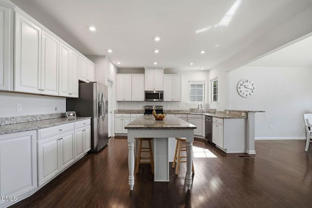 3525 Regent Pines Drive, New Hill, NC 27562