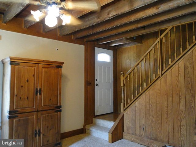 817 BLOOMING GLEN RD, Blooming Glen, PA 18911