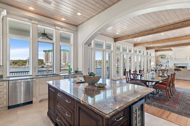 609 Lagoon Drive, Destin, FL 32541
