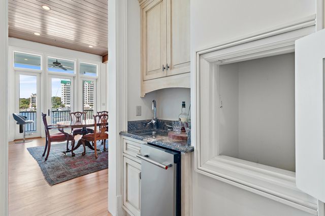 609 Lagoon Drive, Destin, FL 32541
