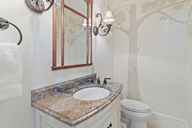 609 Lagoon Drive, Destin, FL 32541