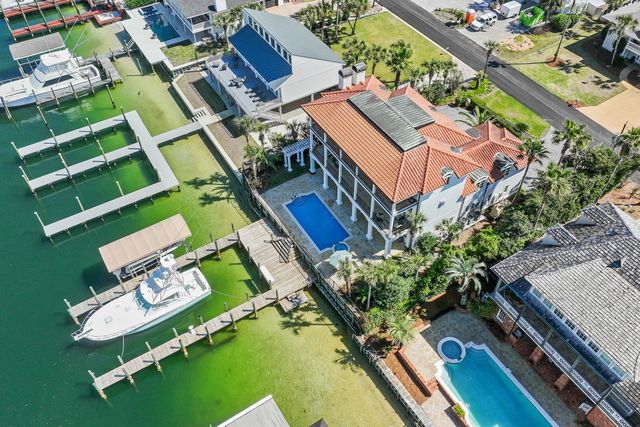 609 Lagoon Drive, Destin, FL 32541