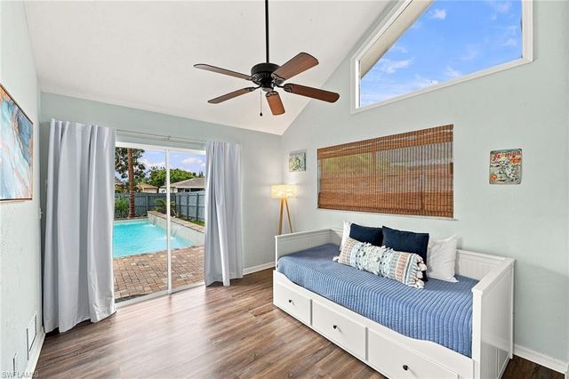 862 97th AVE N, Naples, FL 34108