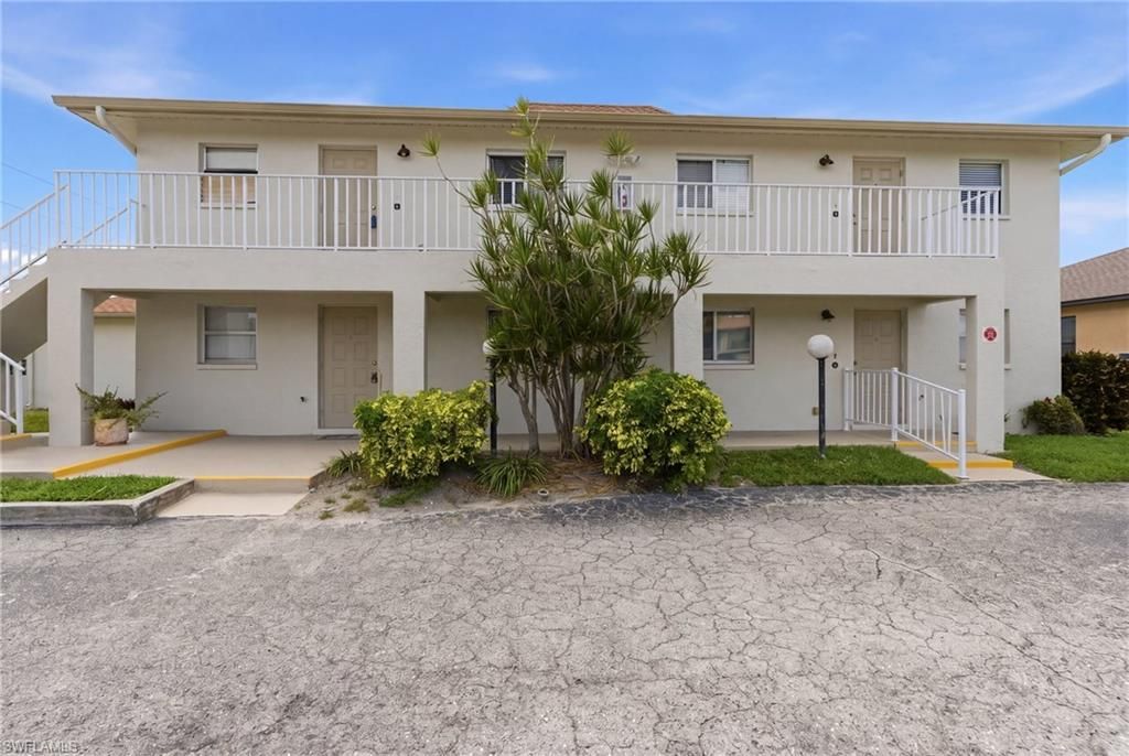 Image 1 of property listing at 4718 SE 5th AVE 9, Cape Coral, FL 33904
