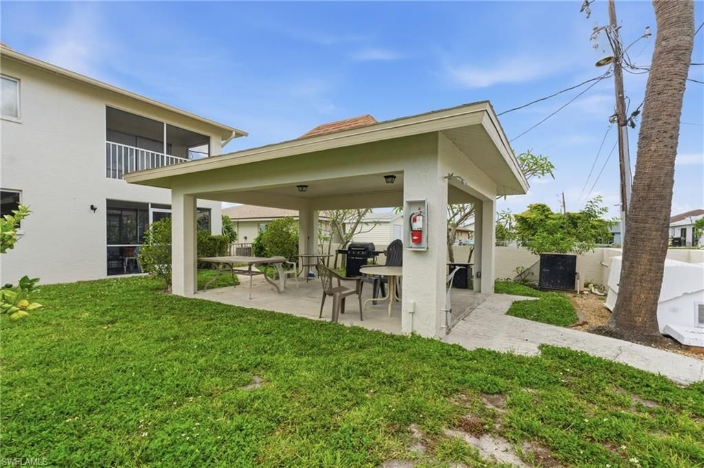 Image 36 of property listing at 4718 SE 5th AVE 9, Cape Coral, FL 33904