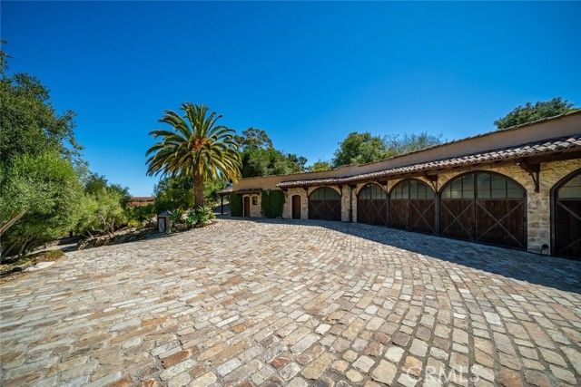 1155 Carpenter Canyon Road, Arroyo Grande, CA 93420