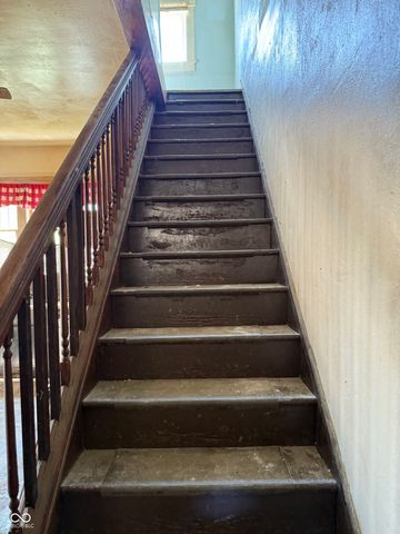 305 S Proud Street, Muncie, IN 47305