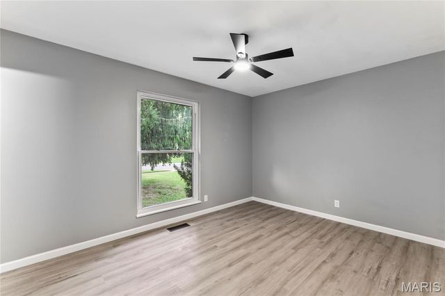 1480 Burning Tree Drive, Florissant, MO 63033