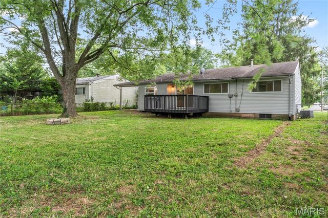 1480 Burning Tree Drive, Florissant, MO 63033