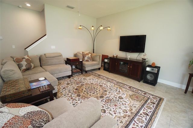 6303 S MACDILL AVENUE, Tampa, FL 33611
