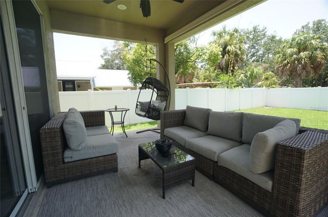 6303 S MACDILL AVENUE, Tampa, FL 33611