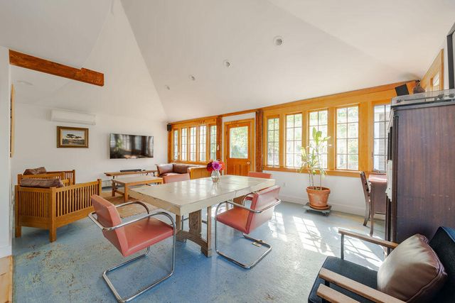 6 Daggett Lane 1-2, Provincetown, MA 02657