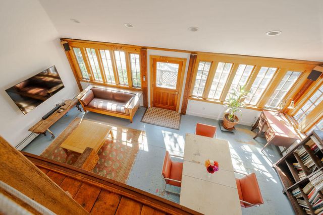 6 Daggett Lane 1-2, Provincetown, MA 02657