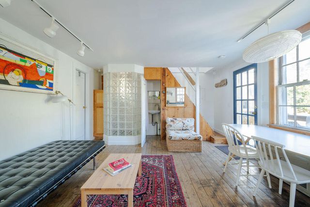 6 Daggett Lane 1-2, Provincetown, MA 02657