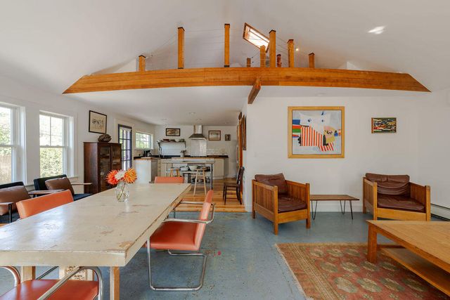 6 Daggett Lane 1-2, Provincetown, MA 02657