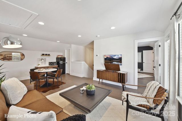 4007 Hickory Springs Lane 29, Charlotte, NC 28277