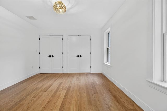 37 Maple Street, Lynnfield, MA 01940