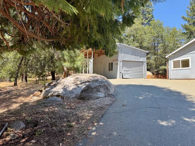 24665 Highway 88, Pioneer, CA 95666
