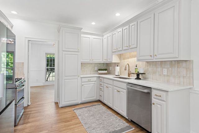 2202 Chadwick Ct, Mount Juliet, TN 37122