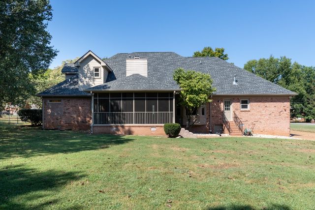 2202 Chadwick Ct, Mount Juliet, TN 37122