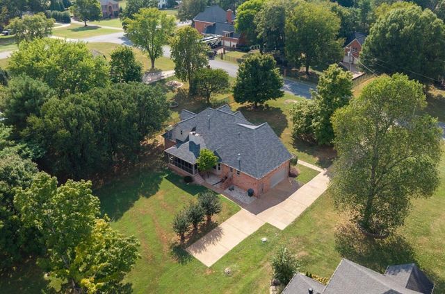 2202 Chadwick Ct, Mount Juliet, TN 37122