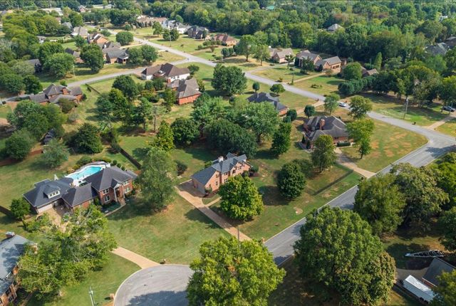 2202 Chadwick Ct, Mount Juliet, TN 37122